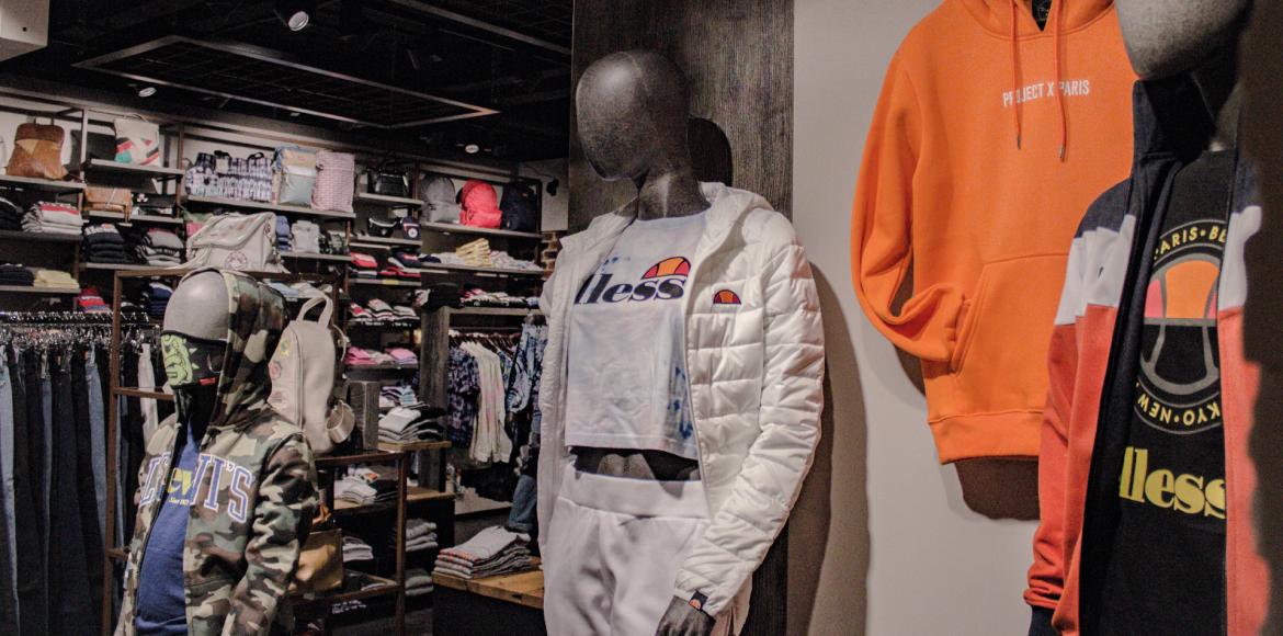 Photo de Log-in Fashion & Jeans Shop